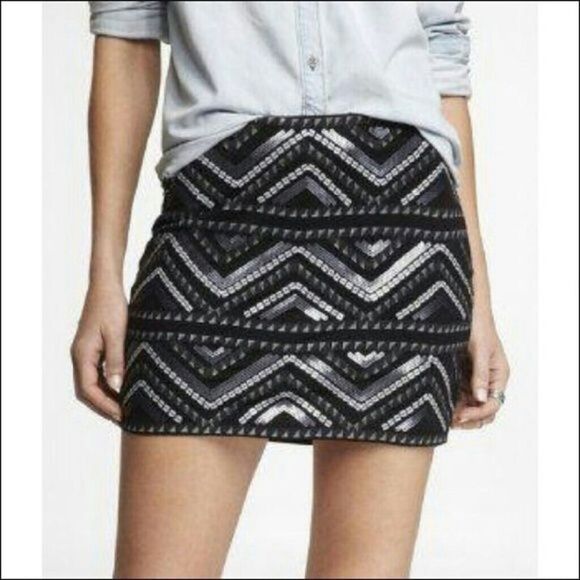 ✨ Women's Black Aztec Sequin 2-In-1 Mini Skirt✨ - Picture 1 of 6